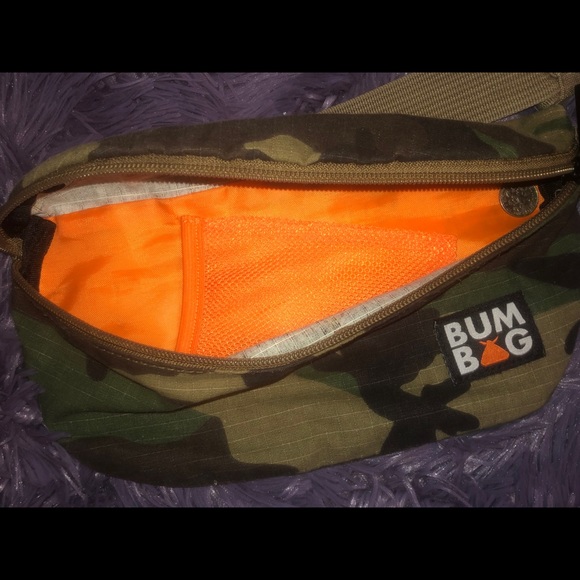 Bum Bag - Picture 2 of 2